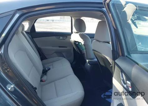 2021 Kia Forte Lxs из США, поврежденный, VIN 3KPF24AD4ME330623